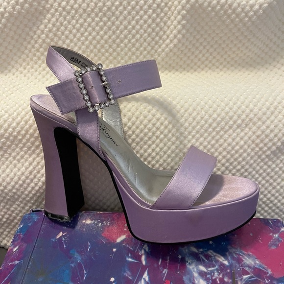 CL by Chinese Laundry Shoes - Lavender Satin Heels 8.5 Chine Laundry